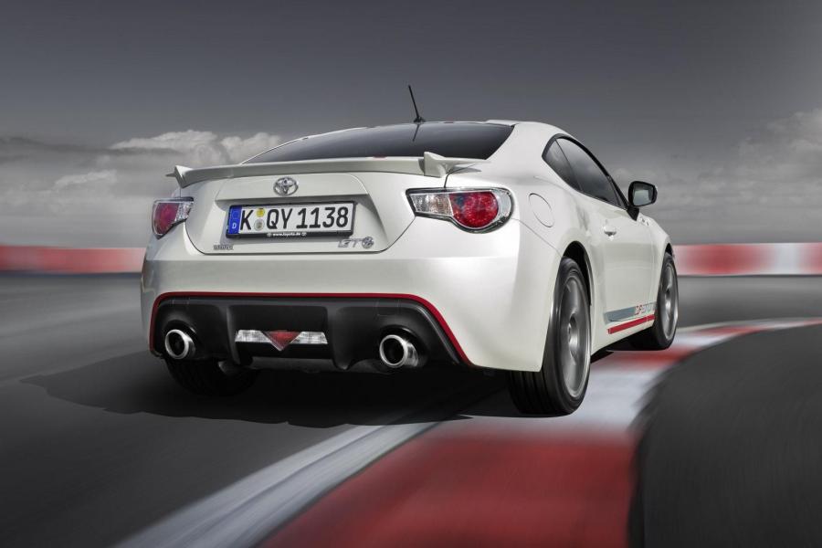  Toyota GT 86 Cup Limited Edition 2013 года  (фото 3 из 16)